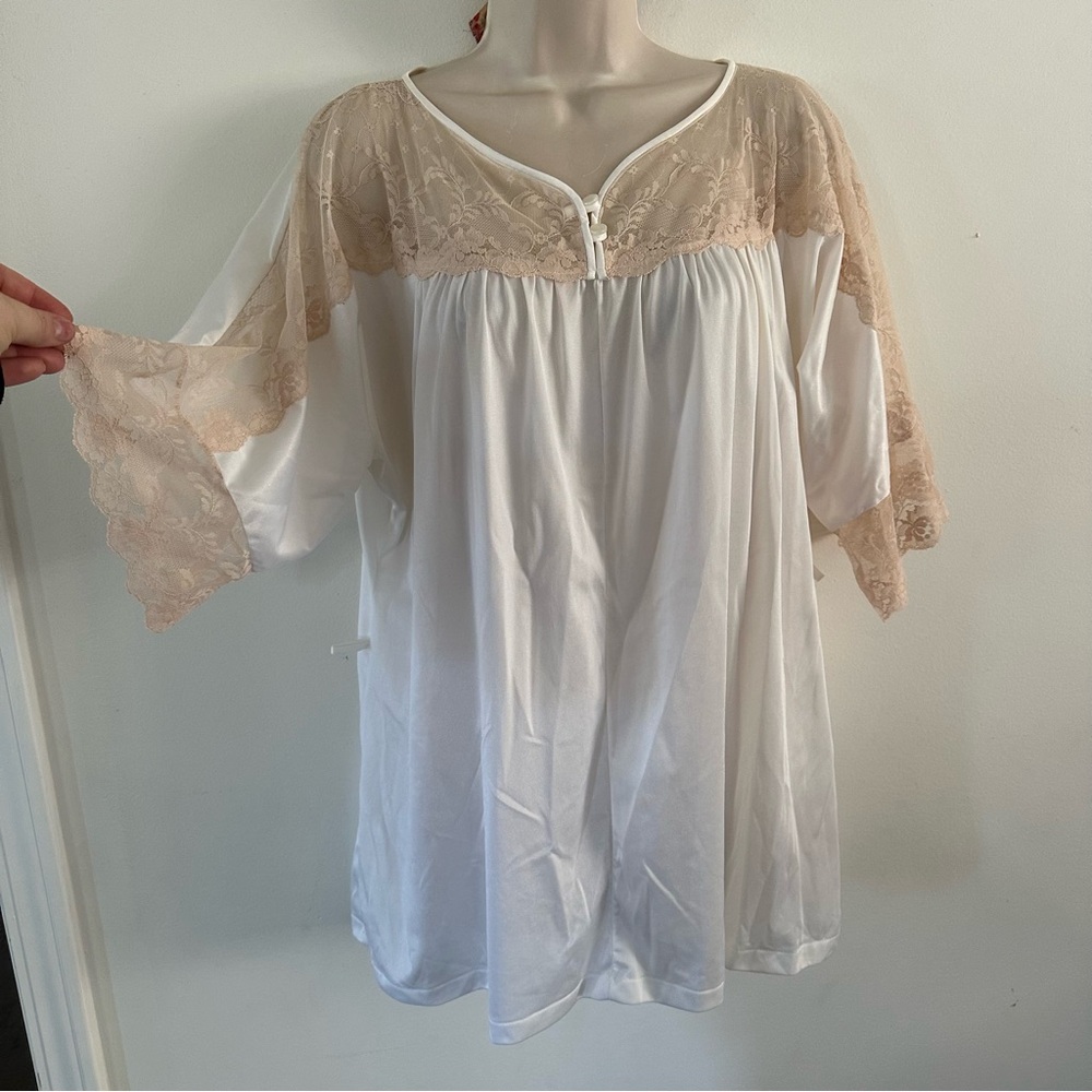 Vintage 70s sexy lace nylon bed blouse (EEE)